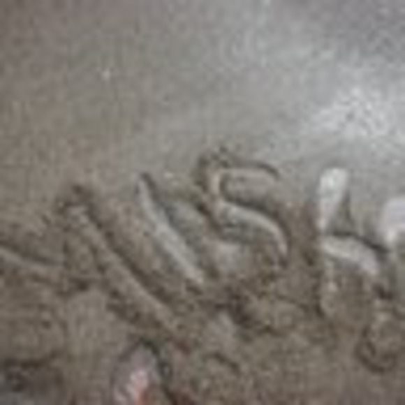 Meet your Posher, Michelle - Picture 1 of 1